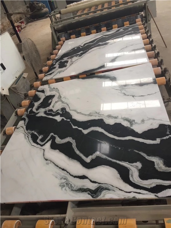 Panda White Random Slab Marble Skirting