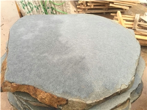 Crazy Paver Flagstone Basalt Organic Stepper