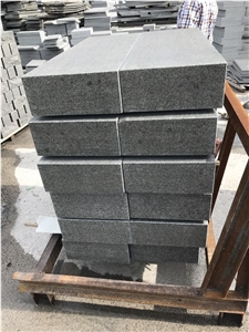 New Black Granite Cobble Kerbstone