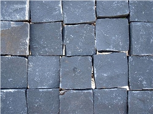 Garden, Courtyard Ground Blue Stone Paving Cobble