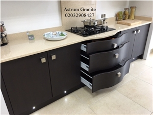 Cream Mirror Quartz Kitchen Worktop