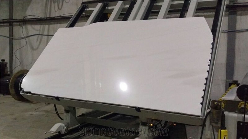 White Marble Slabs and Tiles