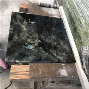 Blue Emerald Granite Polished Slabs and Tiles