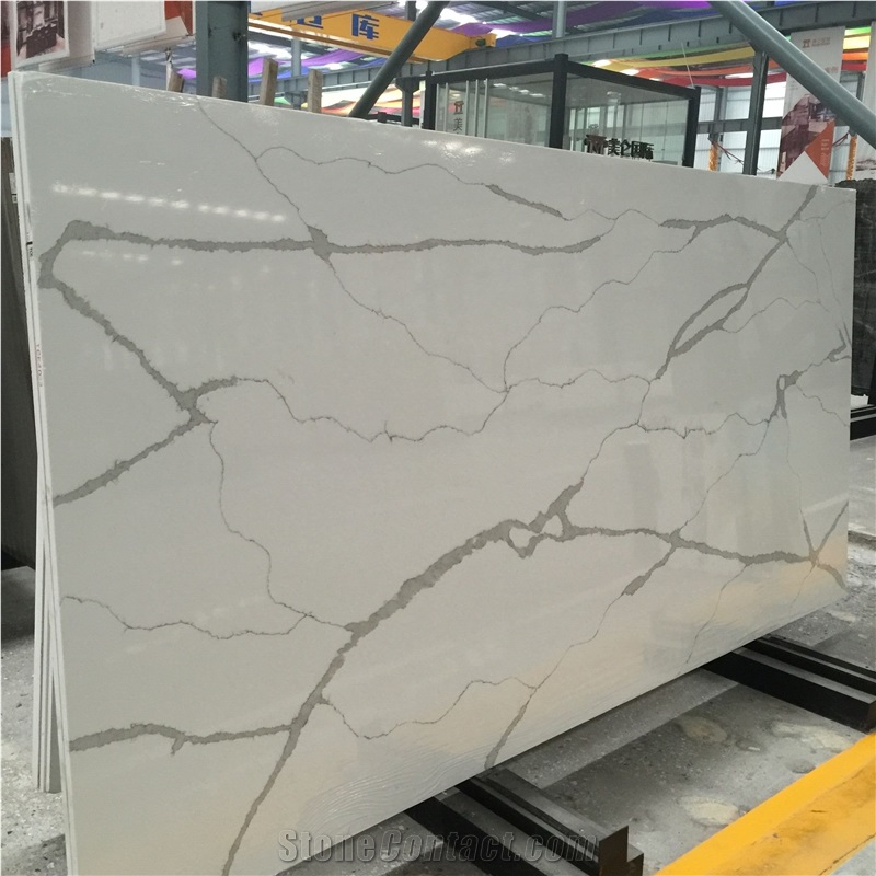 Polished Chinese Calacatta Quartz Stone Slabs 4018