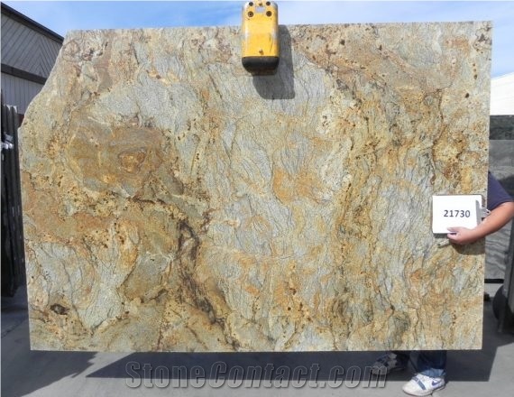 Golden Crystal Granite Slabs, Polished