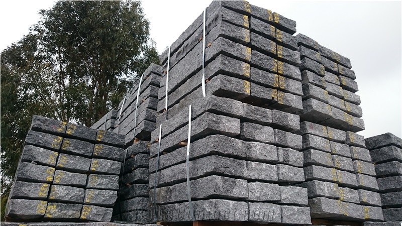Split Thin Grey Granite Kerbs