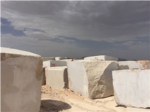 Verona Beige Marble Blocks