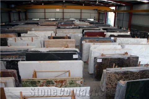 Natural Stone Slabs & Tiles, India Brown Granite