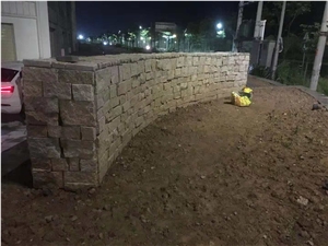 Rusty Yellow Gold Granite Hardscape Flagstone Wall