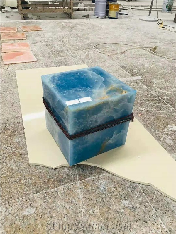 Blue Onyx Handicraft Work Carved Onyx