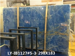 Blue Onyx Handicraft Work Carved Onyx