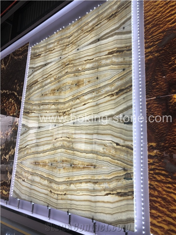 Onyx Translucent Backlit Panel Walling