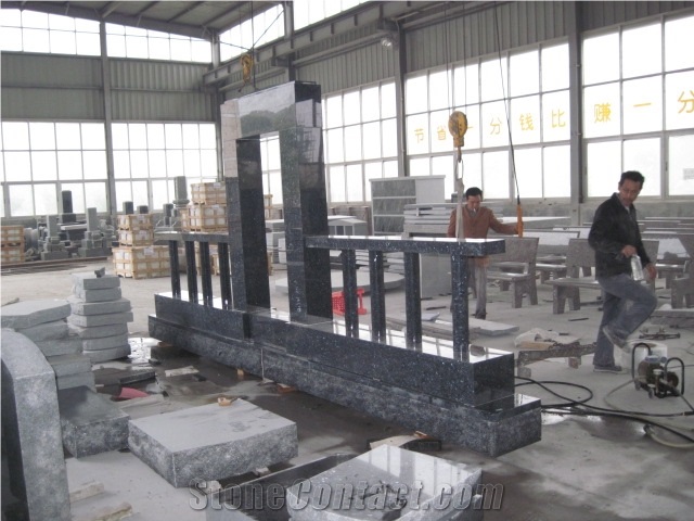 Blue Pearl Custom Monument with Pillars