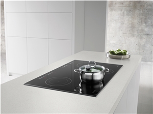 Glacier White Engineered Quartz Stone Kitchen Countertops & Worktops