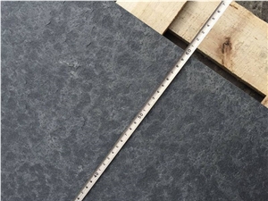China Black Basalt Tiles Flamed, Mongolia Black Flamed Basalt Tiles