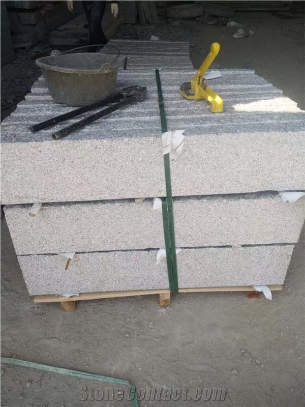 China Rosa Beta Light Grey G623 Granite Paving Stone Kerbstone Pavers