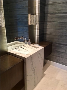 Powder Vanity in Toscana Country Club