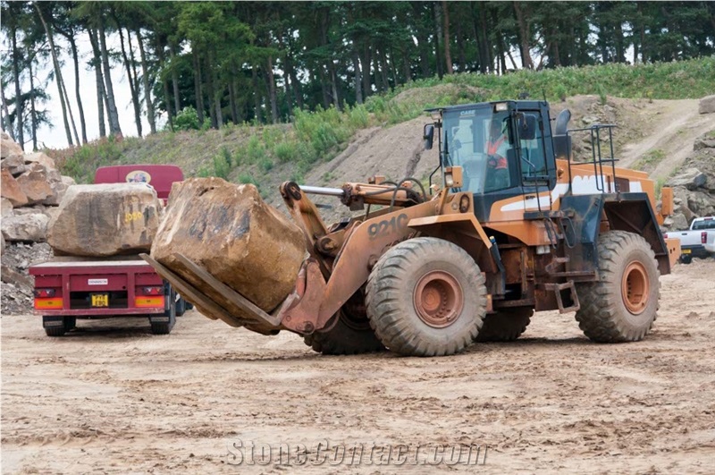 Scotch Buff Sandstone Blocks