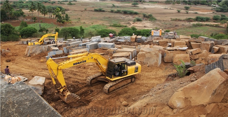 Chamrajnagar Black Granite-Jet Black Granite-Premium Black Blocks
