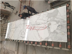 Honeycomb-Backed Statuary Marble Aluminated Stone Panel