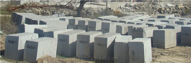 Krin Grey Granite Blocks