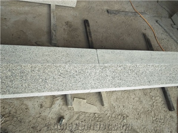 G623 Grey Granite Curbstone
