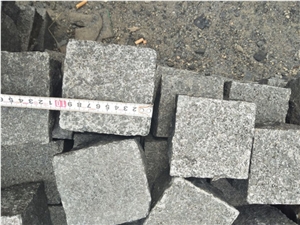 G684 Black Basalt Paving Stone Flamed Finish & Nature Split