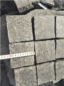 G684 Black Basalt Paving Stone Flamed Finish & Nature Split