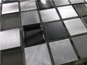 Square Glass Mix Aluminum Mosaic Black and Silver Mesh Mounted Tile