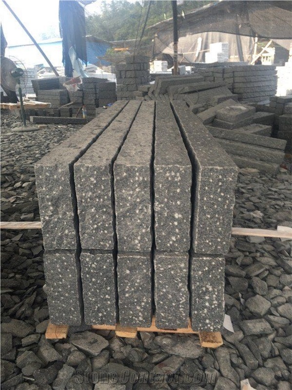 Black Basalt Stone Split Palisade for Garden,Black Pillar