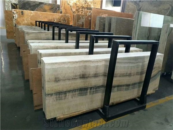River Onyx Slab&Tile Straight Veins