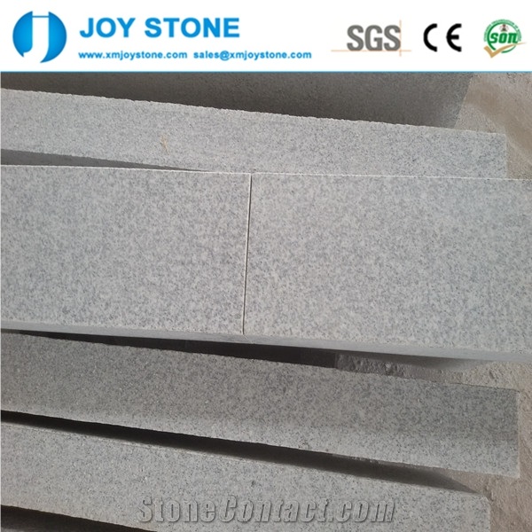 G603 Granite Hubei Sesame White Street Bollards Car Parking Barriers
