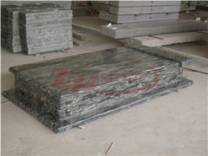 Yunnan Green Granite Wave Green Granite Single Tombstone Poland Style