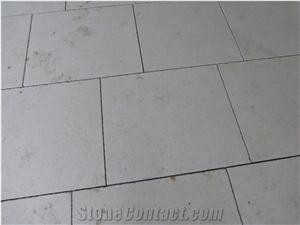 Chamesson Banc 7 Limestone Slabs & Tiles