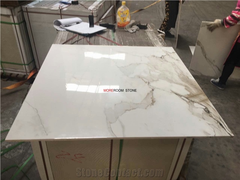 32x32 Calacatta Gold Marble Porcelain Tile