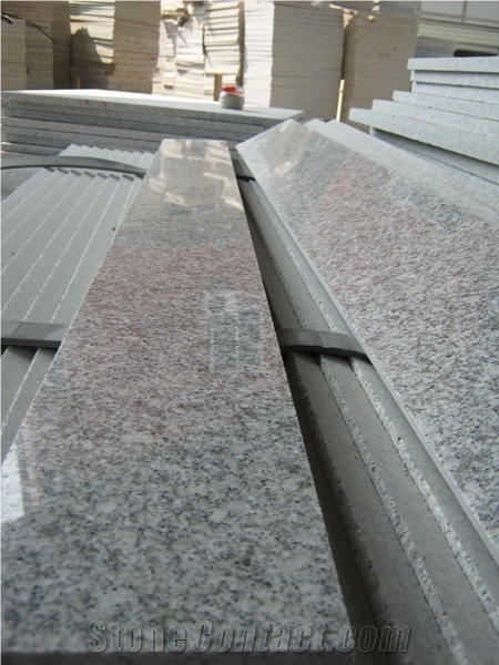 China Gray Granite Padang Light G602 Granite Stair Treads Steps
