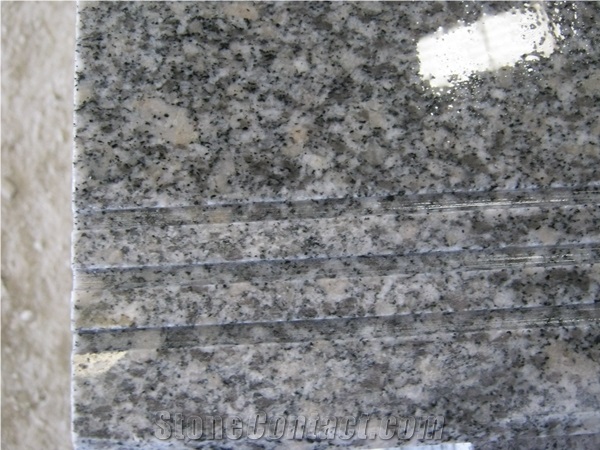 China Gray Granite Padang Light G602 Granite Stair Treads Steps
