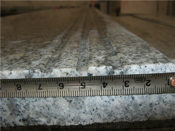 China Gray Granite Padang Light G602 Granite Stair Treads Steps