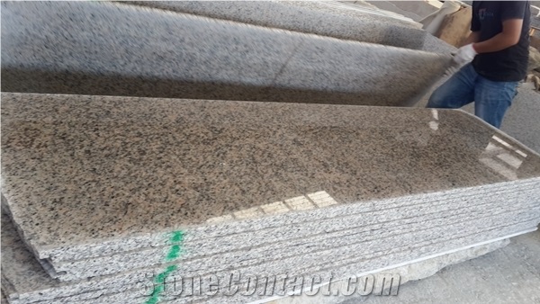 China Tiger Skin Red Granite Slabs