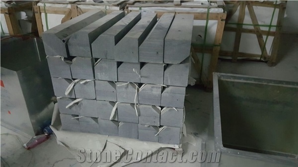 Dark Grey Granite G654 Granite Kerbstone