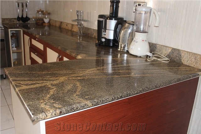 Champagne Gold Granite Slabs