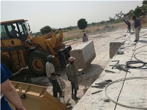 Jigawa Red Multicolour Granite Blocks