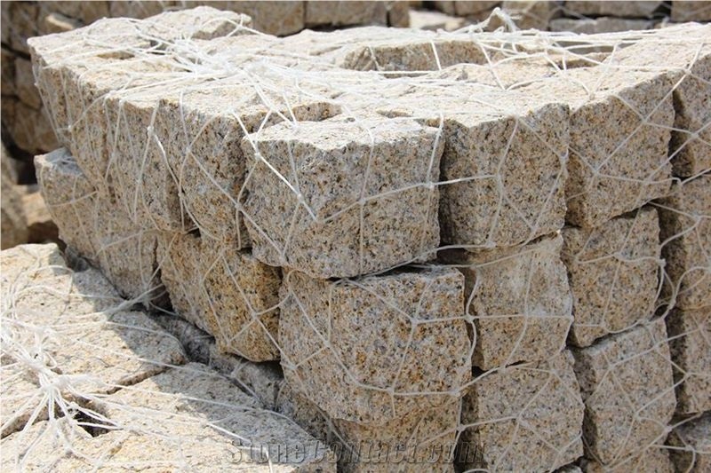 Rusty Yellow Granite Cobble Stone, G682 Granite Cube Stone & Pavers