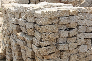 Rusty Yellow Granite Cobble Stone, G682 Granite Cube Stone & Pavers