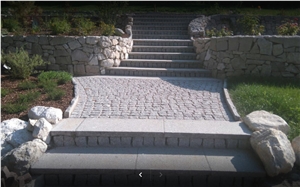 Porfido Di Albiano Cobble Stone