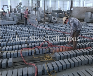 Cheap Chinese G654 Granite for Cobblesstone Pavers/Stone Pavers