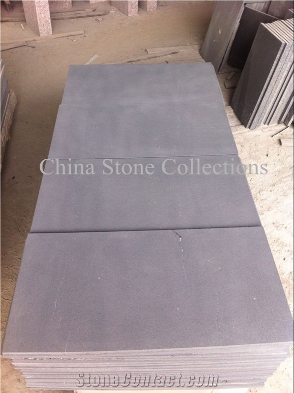 China Gray Bluestone Zp Basalt Quarry Owner Cobbles/Pool Coping Tiles