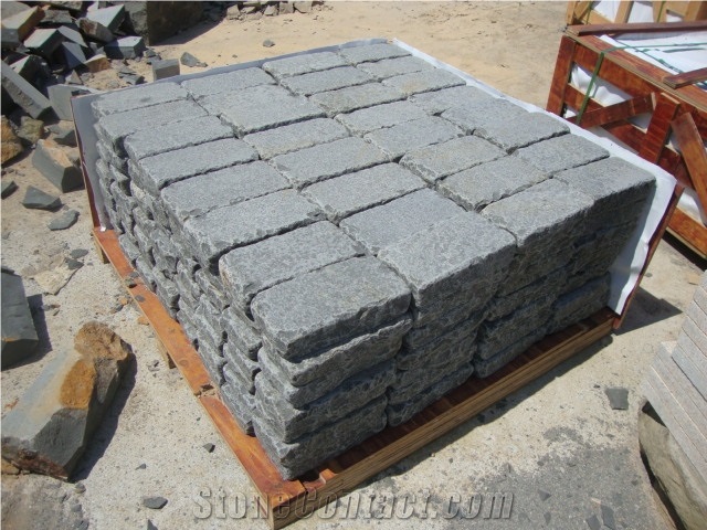 China Zhangpu Grey Basalt & Bluestone Tumbled Pavers and Cobbles