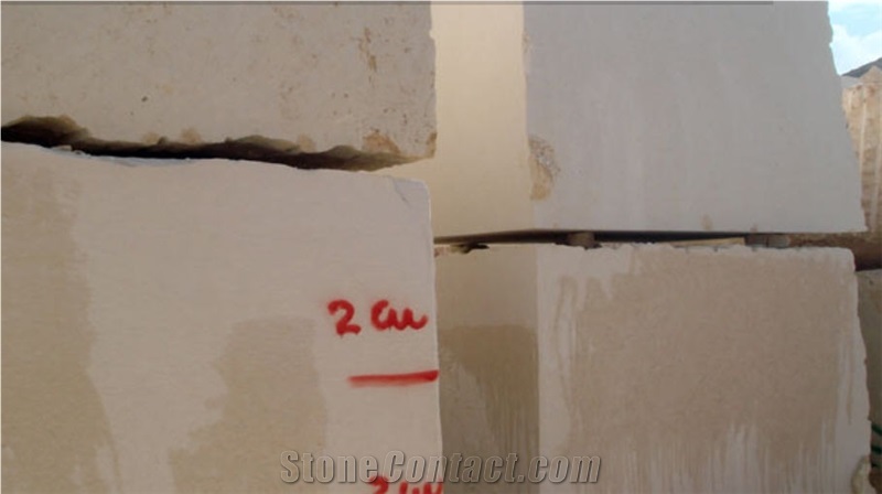 Travin Marble Blocks
