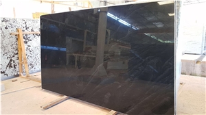 Brillant Black, Brilliant Black Quartzite Block
